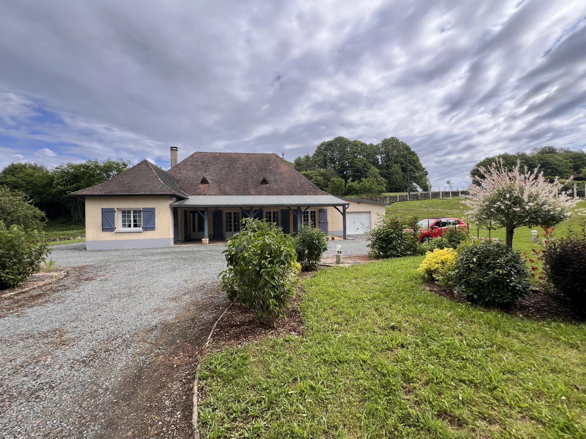 Maison à vendre, 116m², Saint-Pierre-de-Frugie