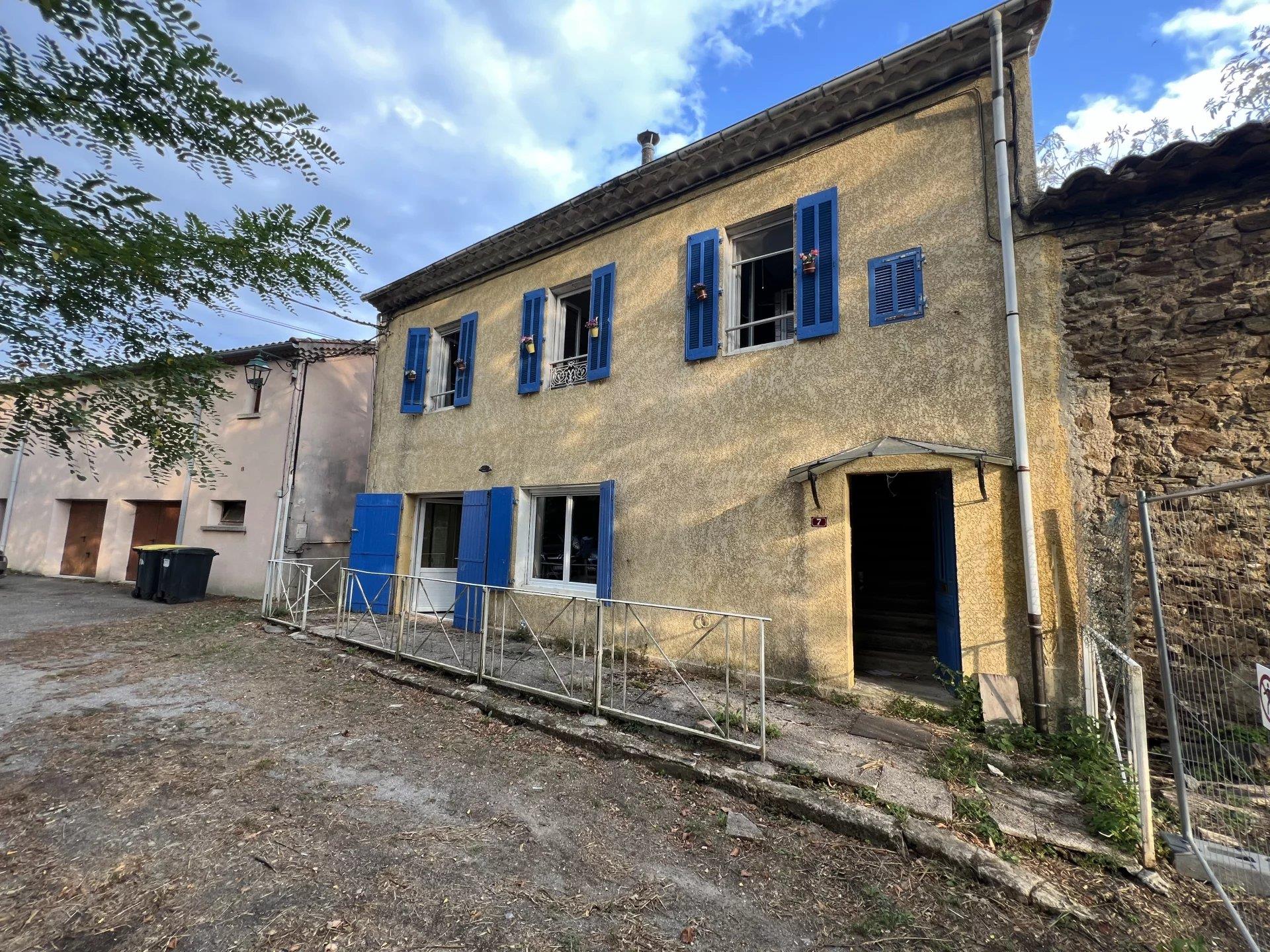 Maison à vendre, 90m², Sainte-Cécile-d'Andorge