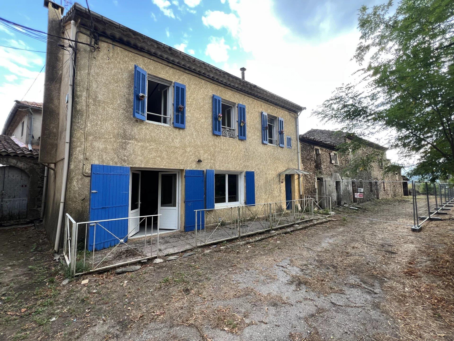 Maison à vendre, 90m², Sainte-Cécile-d'Andorge