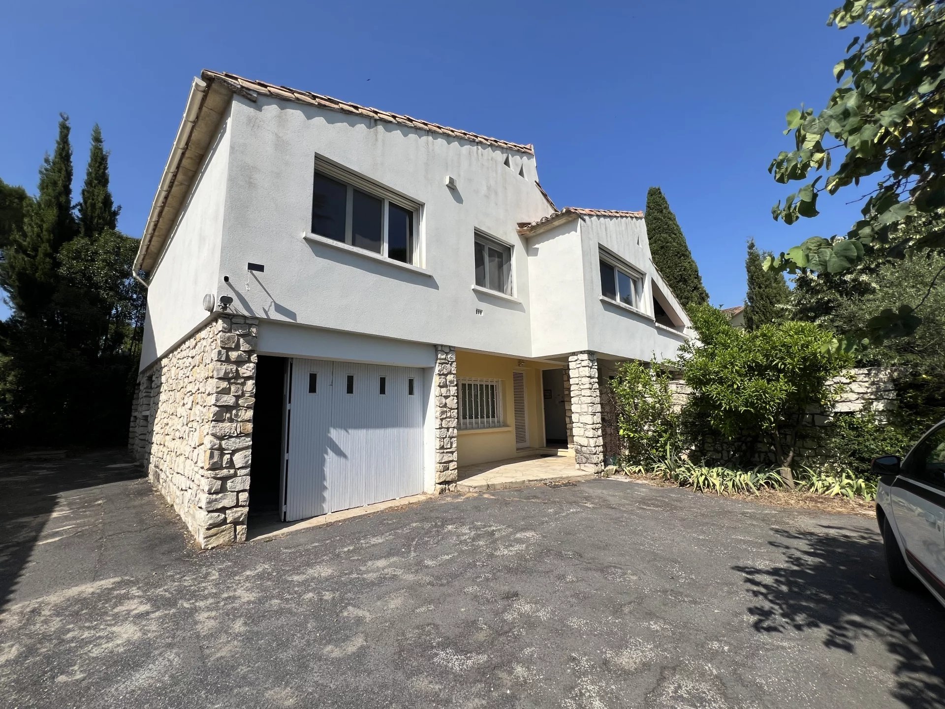 Maison à vendre, 200m², Montfrin