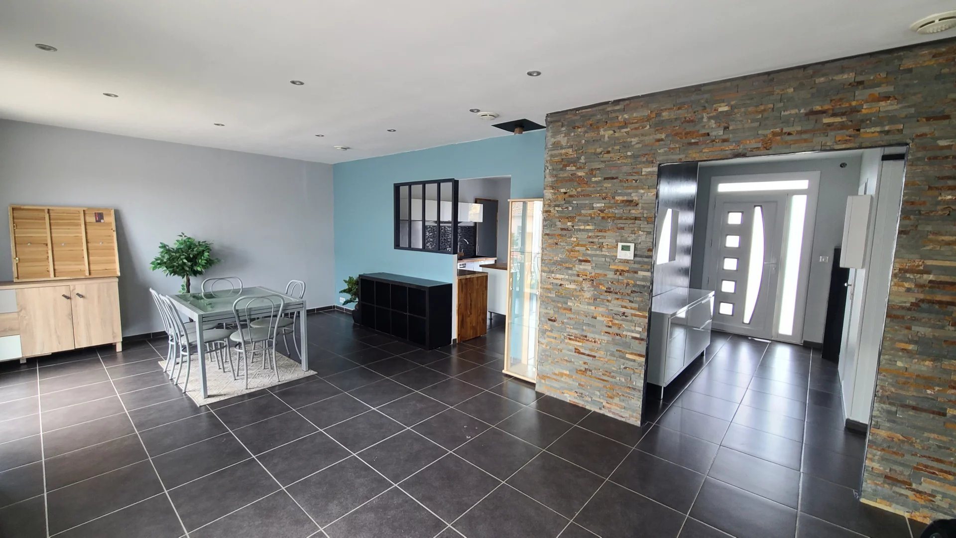 Appartement à louer, 95m², Cournonterral
