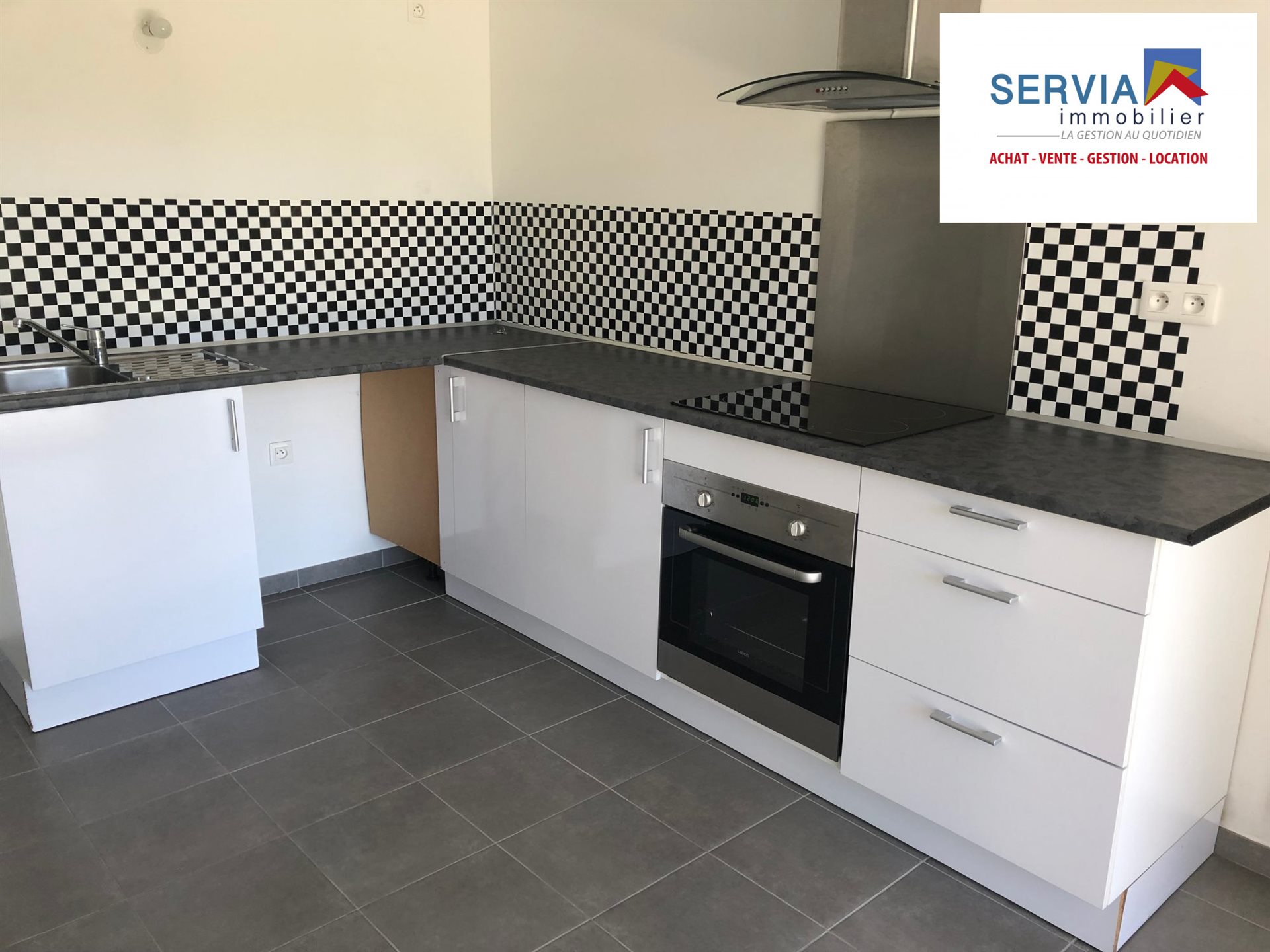 Maison à vendre, 77m², Pleuven