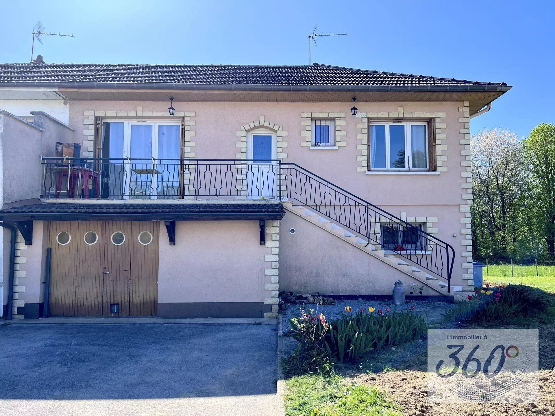 Maison à vendre, 111m², Cousance