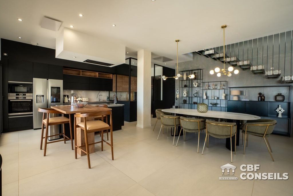 Maison à vendre, 200m², Clermont-Ferrand