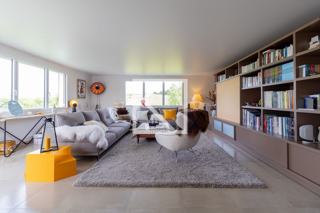 Maison à vendre, 320m², Mortagne-sur-Sèvre