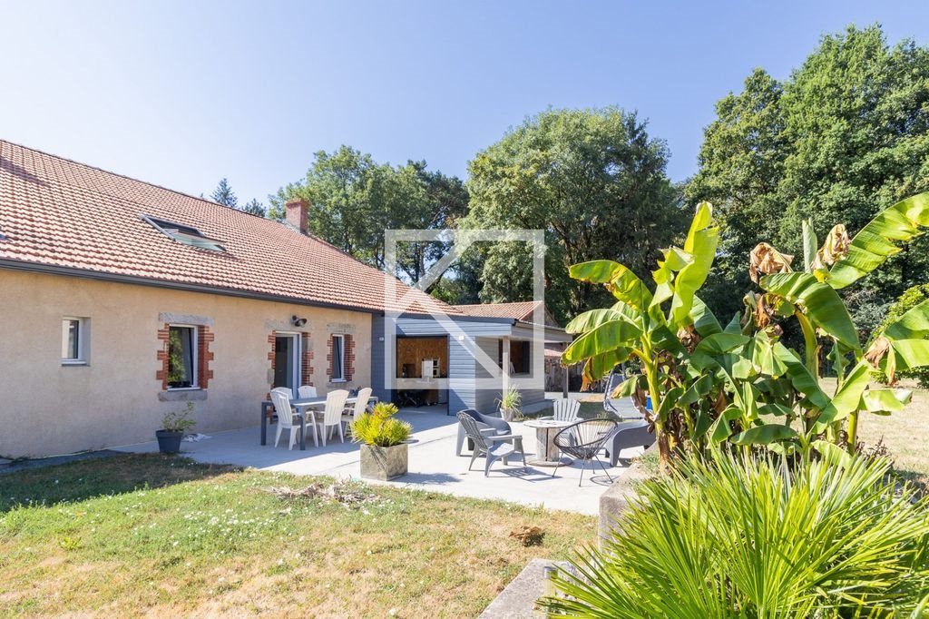 Maison à vendre, 252m², Mesnard-la-Barotière