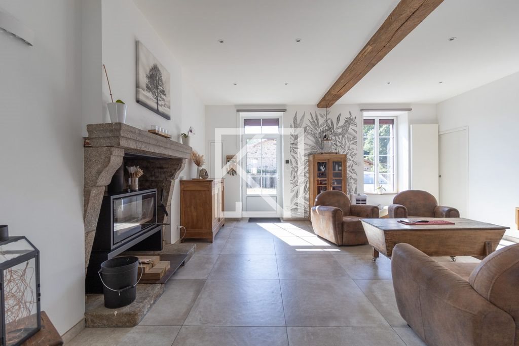 Maison à vendre, 252m², Mesnard-la-Barotière