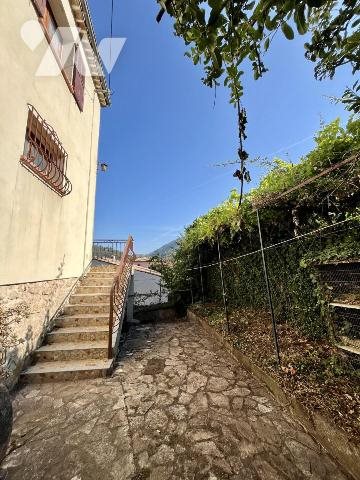 Maison à vendre, 75m², Tourrette-Levens