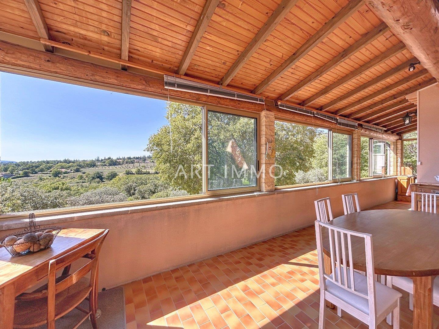 Maison à vendre, 177m², Saint-Saturnin-lès-Apt