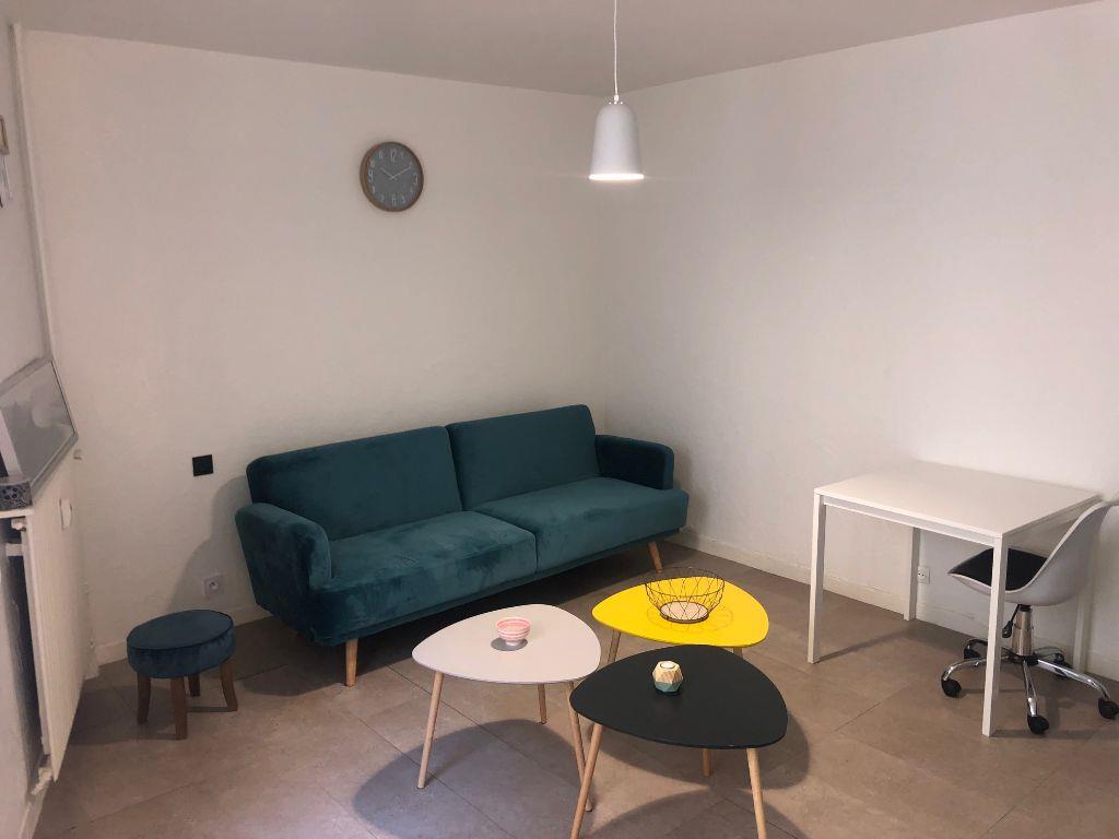 Appartement à vendre, 25m², Toulon
