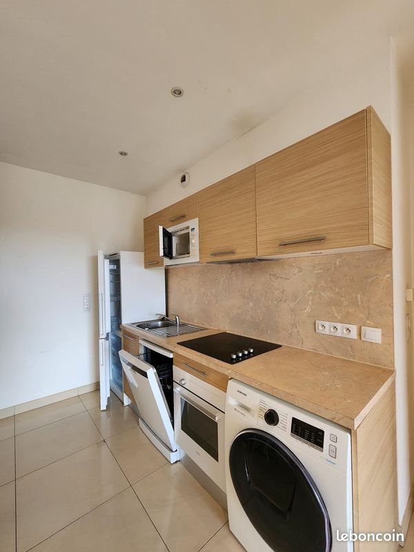 Appartement à louer, 47m², Grasse