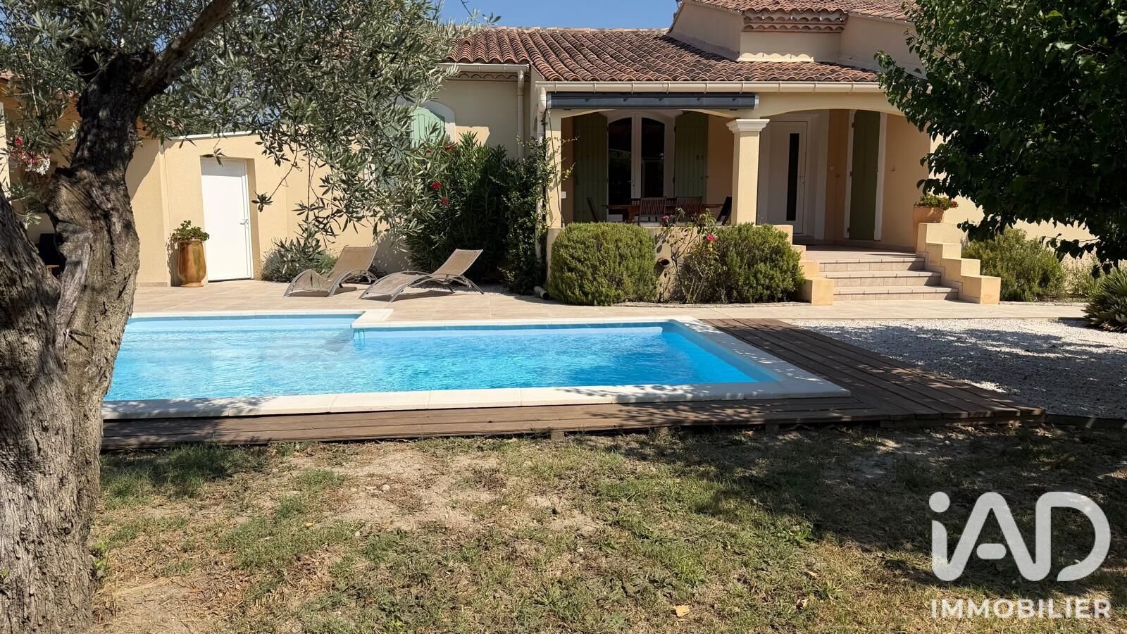 Maison à vendre, 145m², Saint-Saturnin-lès-Avignon