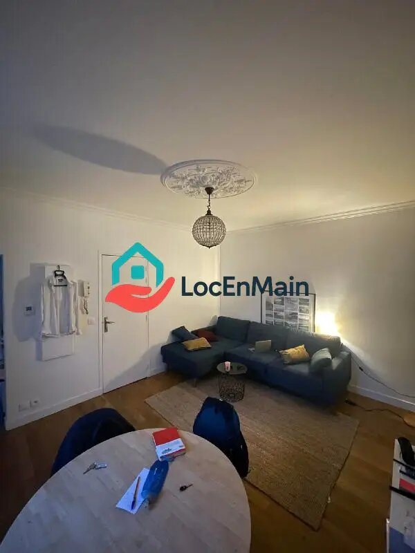 Appartement à louer, 60m², Courbevoie