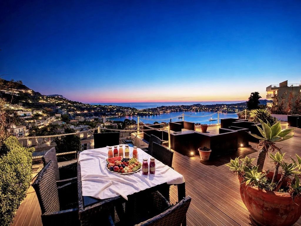 Maison à vendre, 275m², Villefranche-sur-Mer