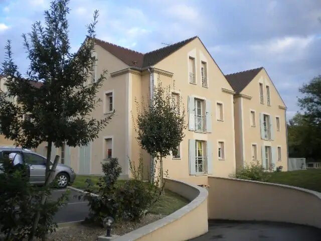 Appartement à louer, 43m², Beynes
