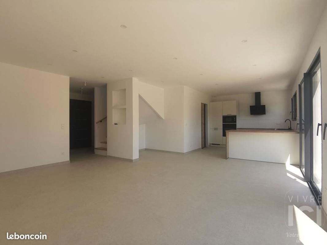 Maison à louer, 113m², Blain
