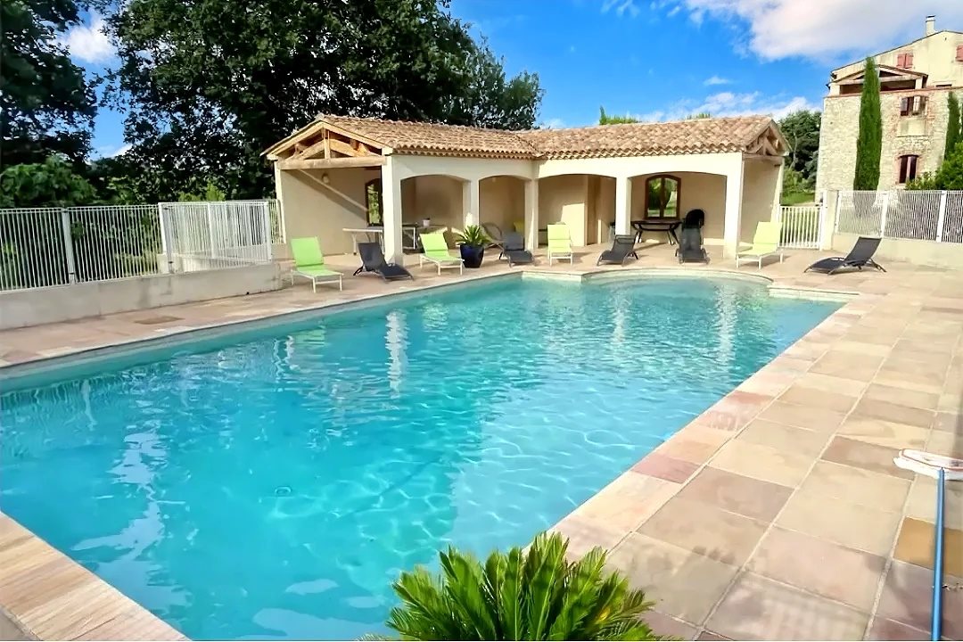 Maison à vendre, 660m², Saint-Jean-de-Serres