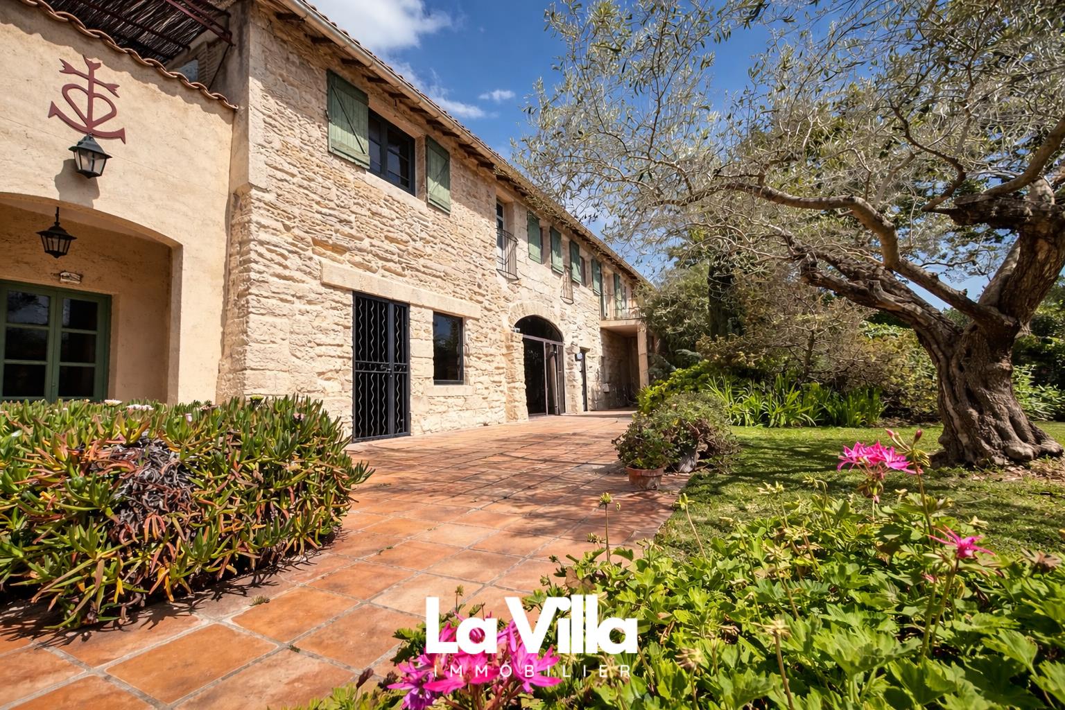 Maison à vendre, 805m², Arles