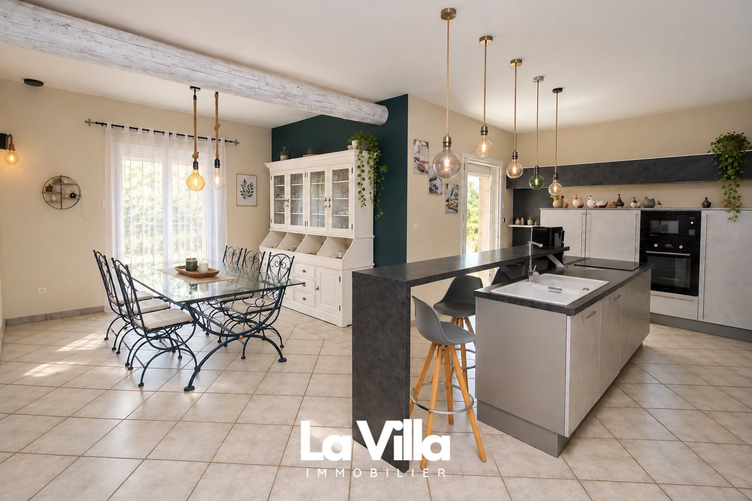 Maison à vendre, 138m², Saint-Julien-de-Peyrolas