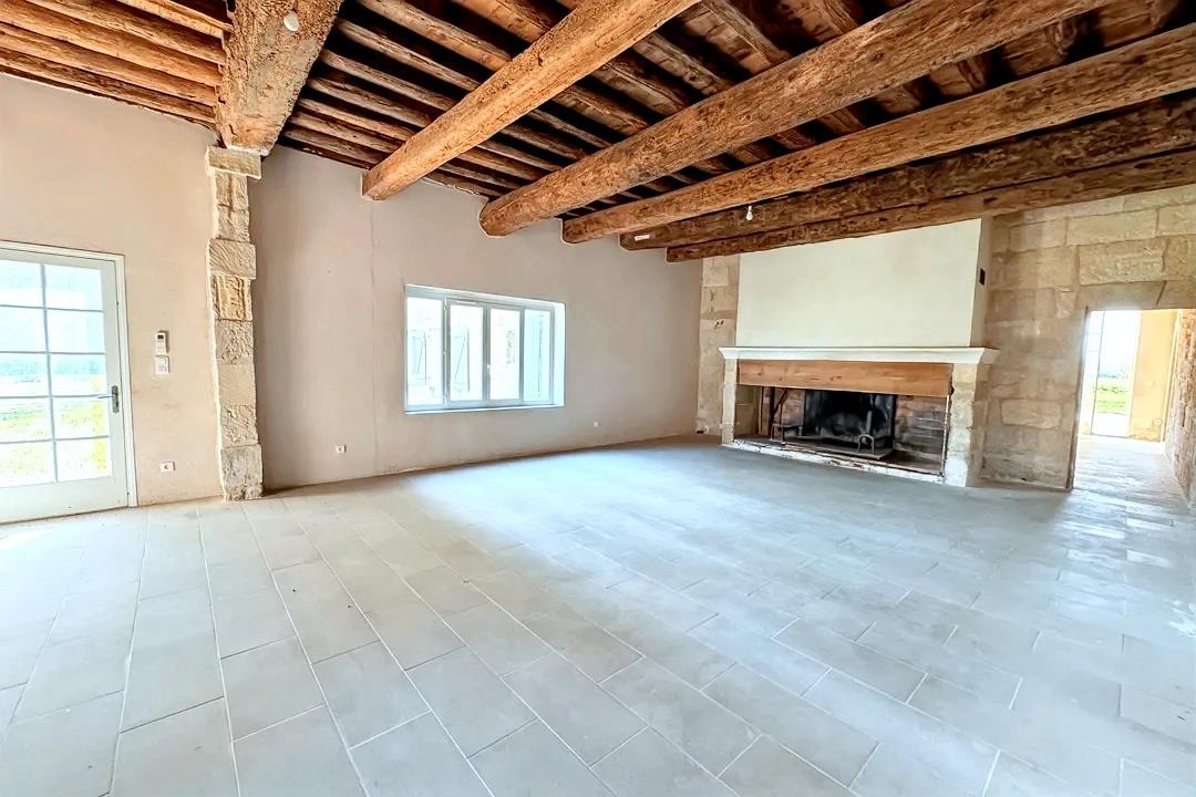 Maison à vendre, 1100m², Arles