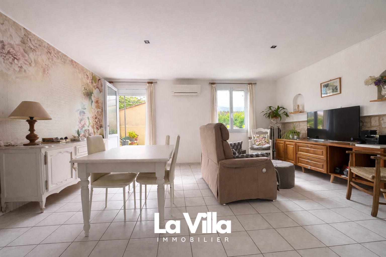 Maison à vendre, 85m², Entraigues-sur-la-Sorgue