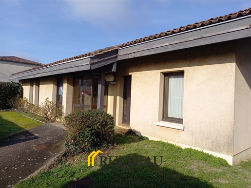 Local commercial 195 m² · à Blaye · 195 m² · 267 500 €