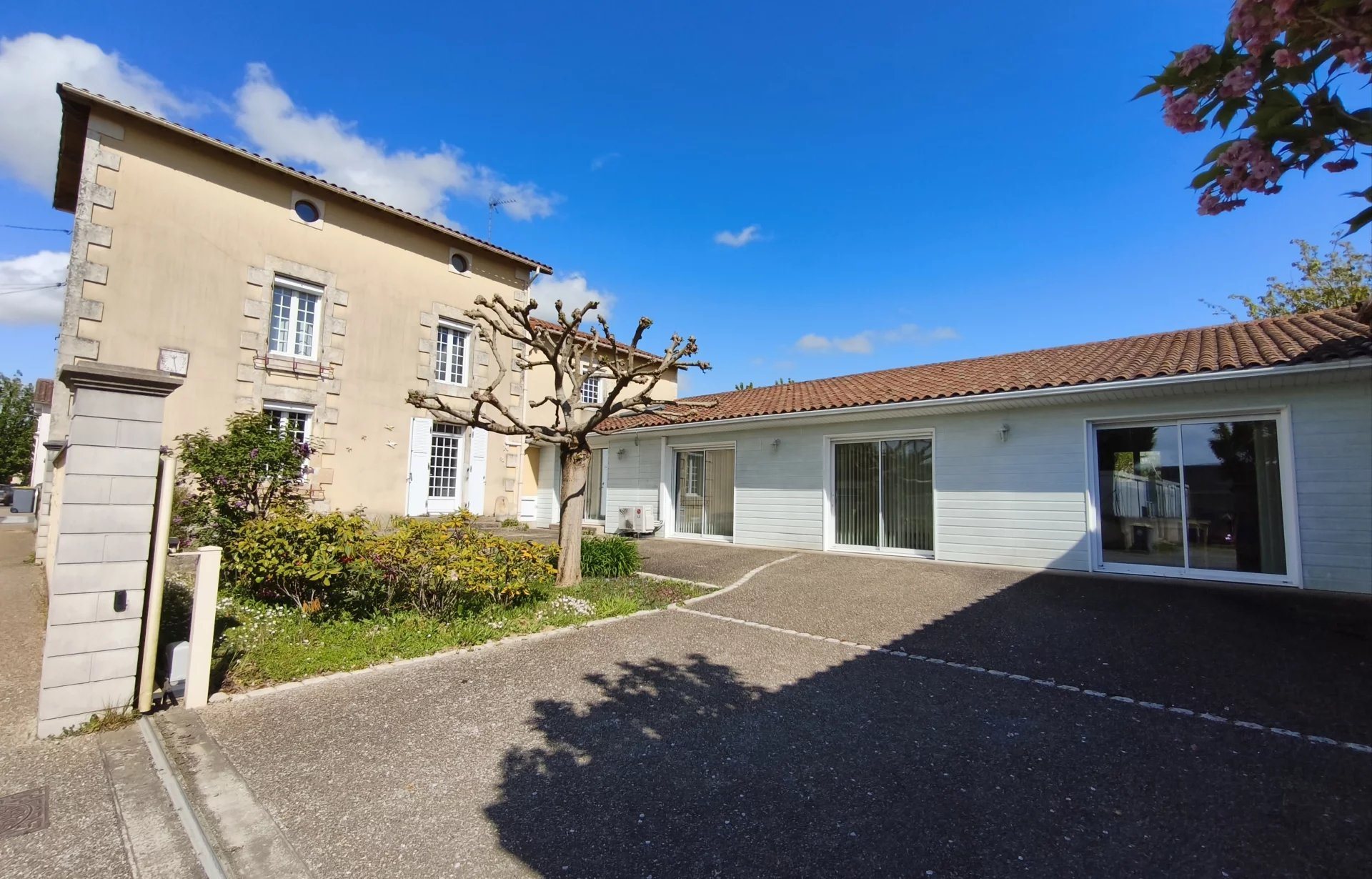 Maison à vendre, 229m², Vasles