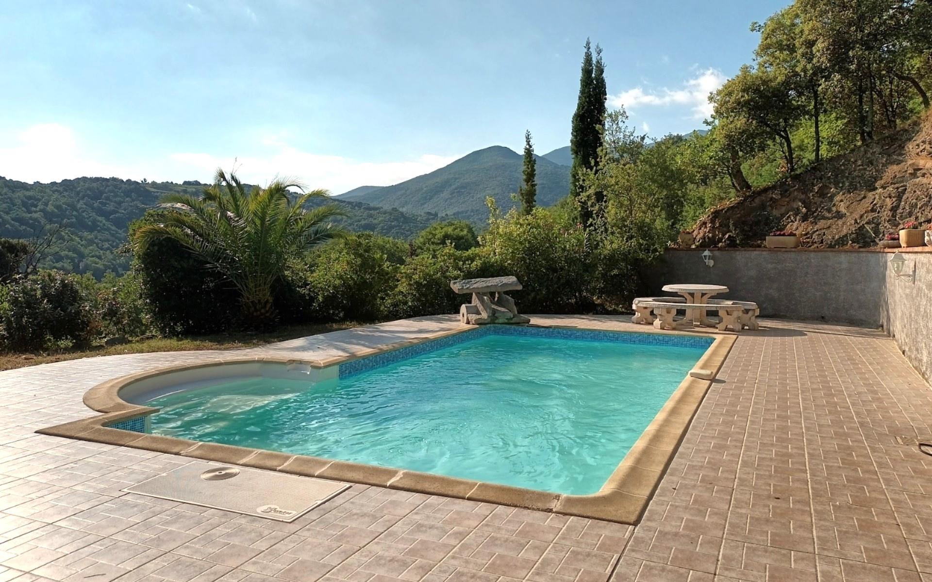 Maison à vendre, 106m², Reynès