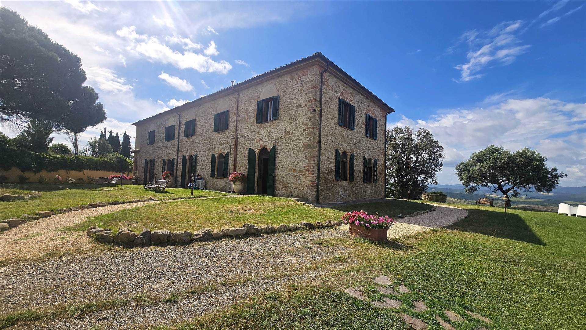 Volterra (Pisa)