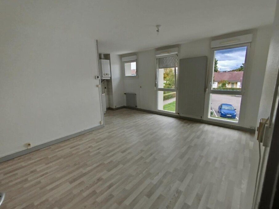 Appartement à louer, 42m², Mirecourt