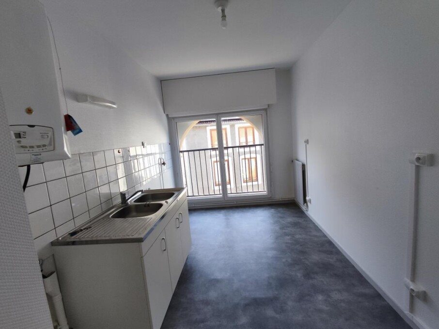 Appartement à louer, 50m², Mirecourt