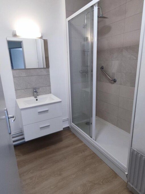 Appartement à louer, 50m², Mirecourt