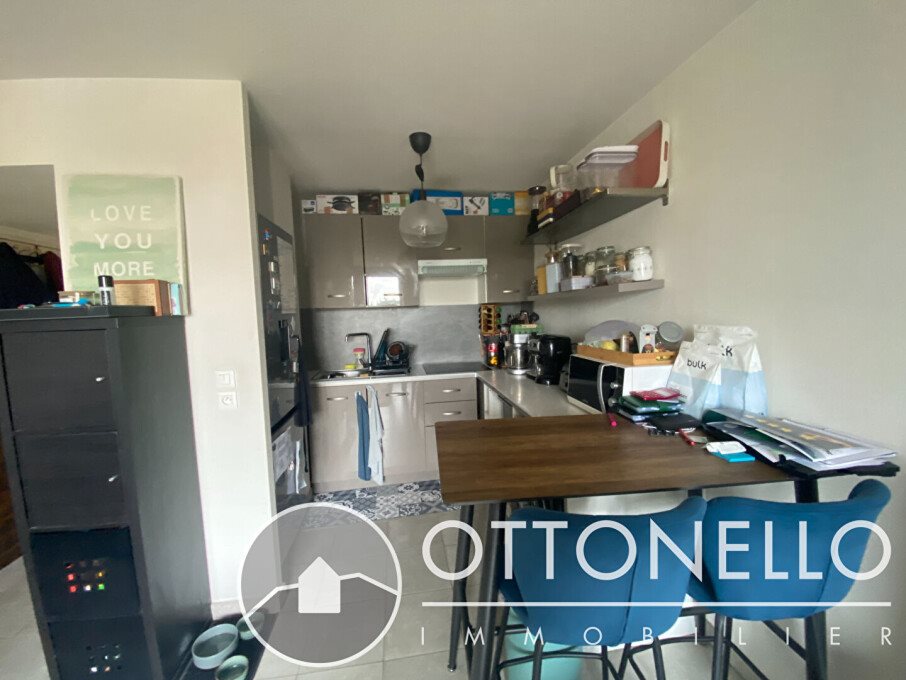 Appartement à louer, 44m², Roquebrune-sur-Argens