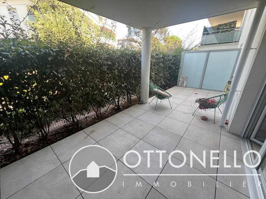 Appartement à louer, 42m², Puget-sur-Argens