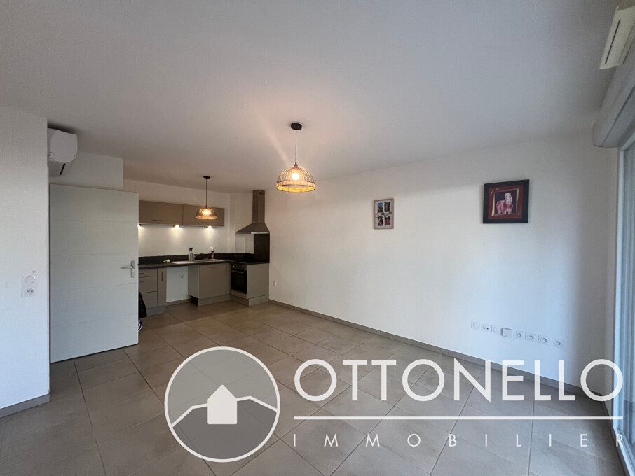 Appartement à louer, 42m², Puget-sur-Argens