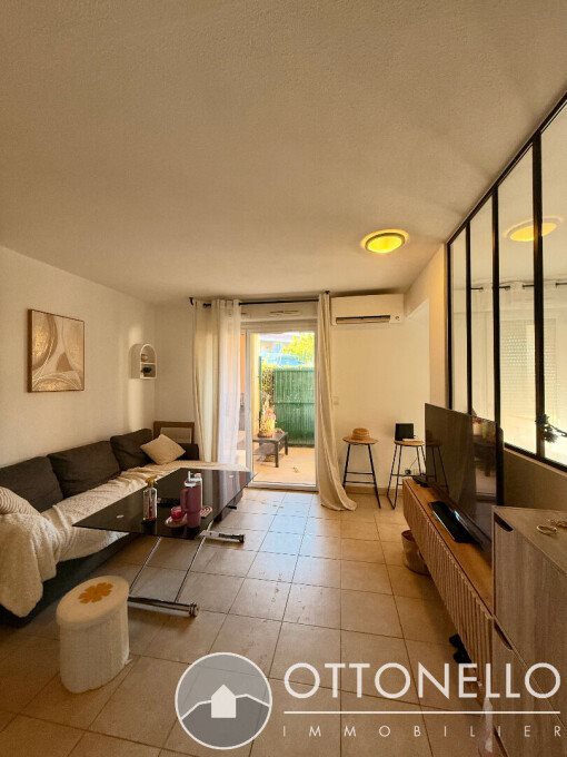 Appartement à louer, 32m², Roquebrune-sur-Argens