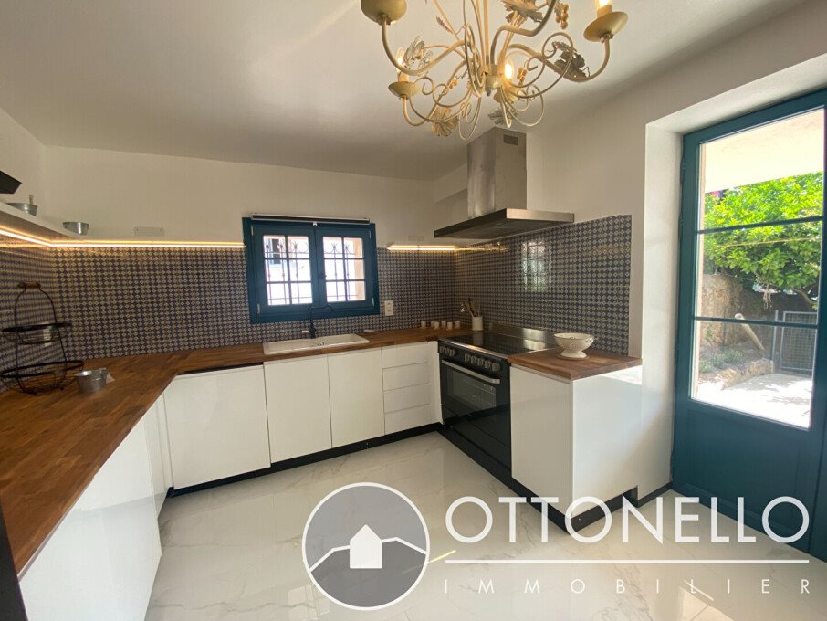 Maison à louer, 81m², Roquebrune-sur-Argens