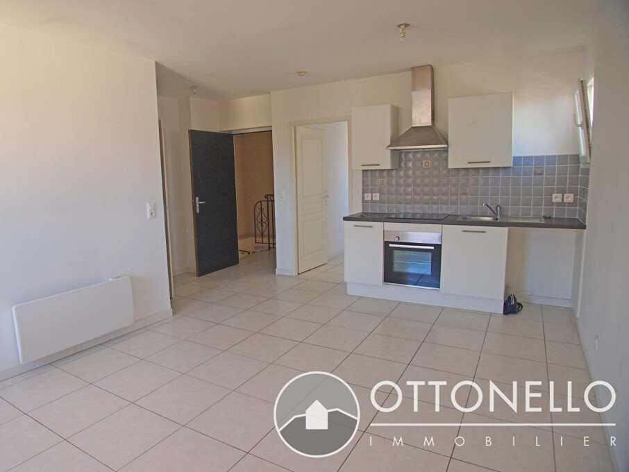 Appartement à louer, 54m², Roquebrune-sur-Argens