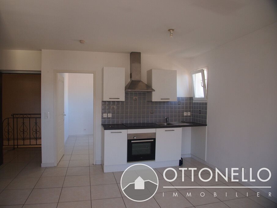 Appartement à louer, 54m², Roquebrune-sur-Argens