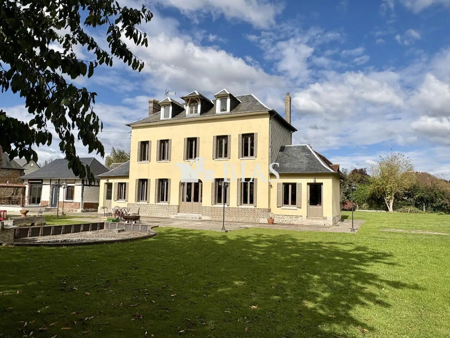 Maison à vendre, 142m², Saint-Ouen-de-Thouberville