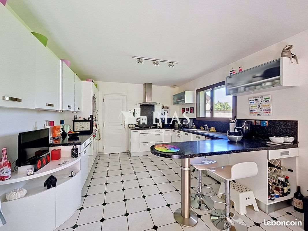 Maison à vendre, 157m², Le Neubourg