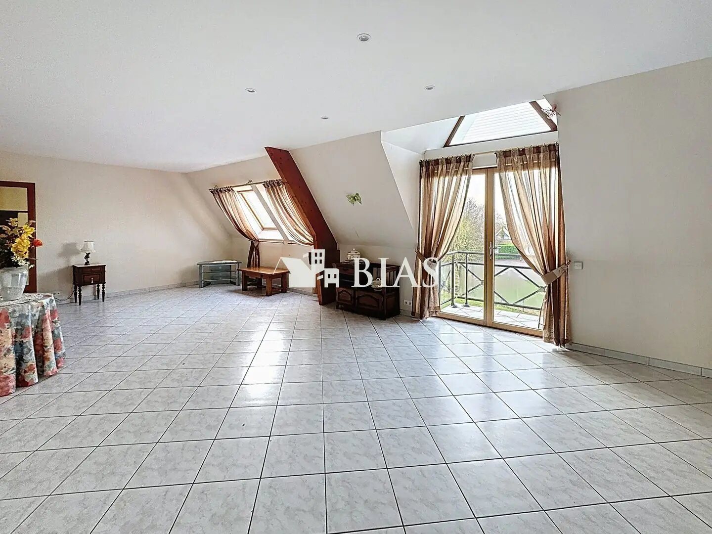 Appartement à vendre, 87m², Bourg-Achard