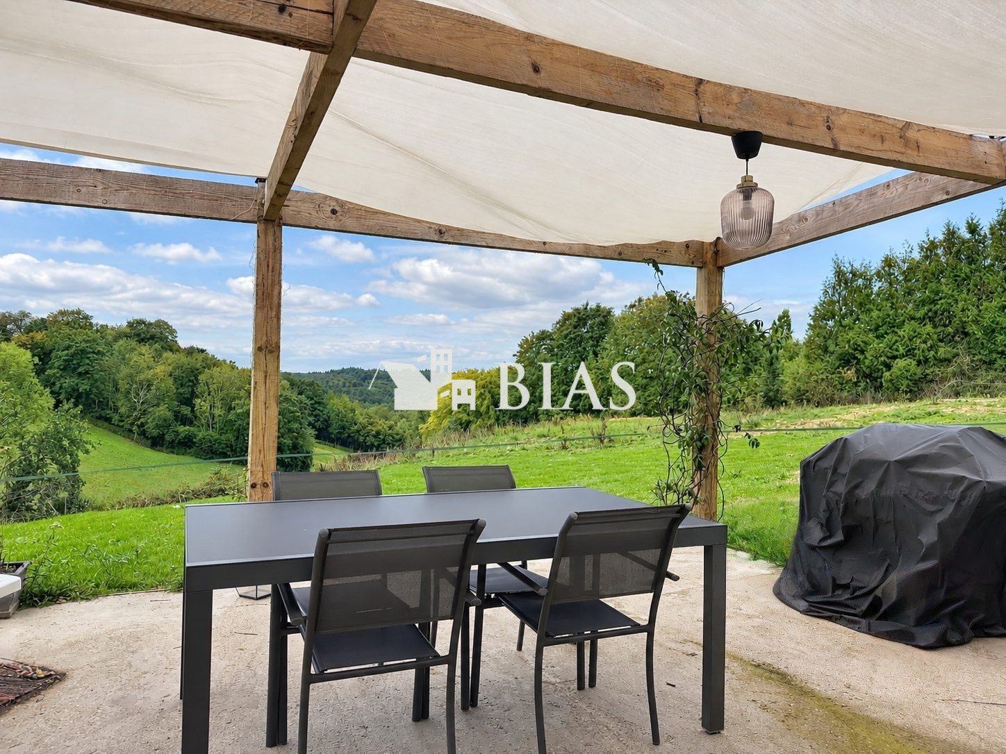 Maison à vendre, 145m², Saint-Ouen-de-Thouberville