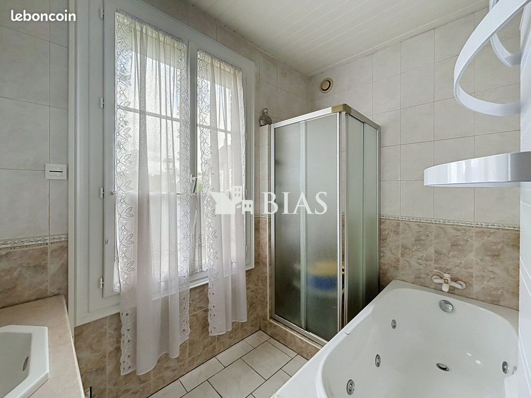 Maison à vendre, 106m², Saint-Aubin-lès-Elbeuf