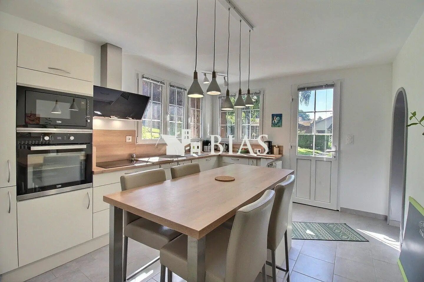 Maison à vendre, 134m², Bernay