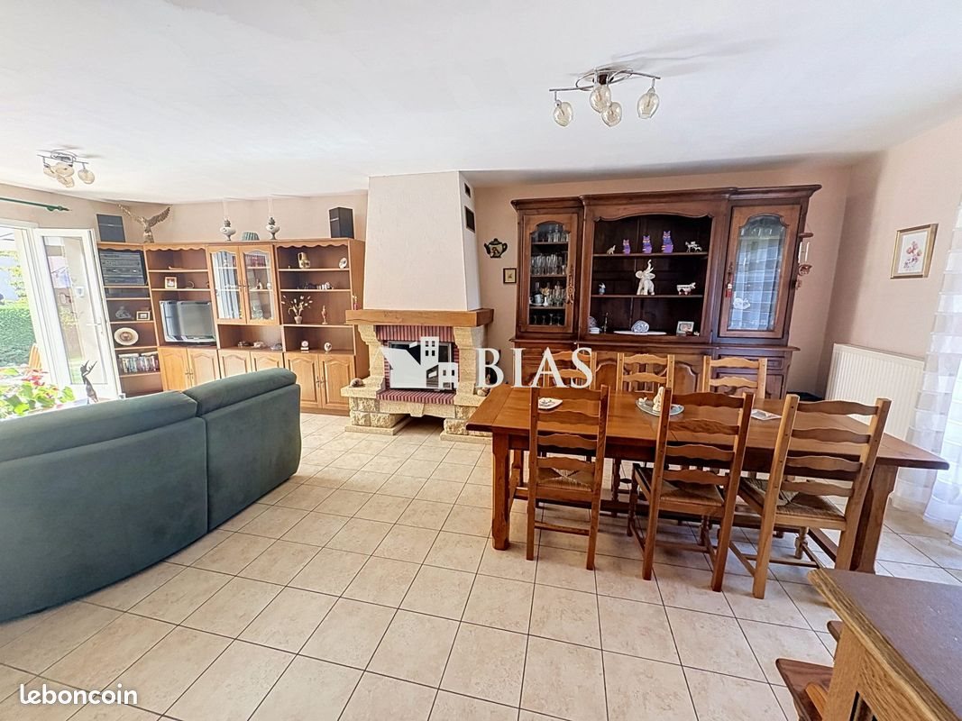 Maison à vendre, 161m², Bourg-Achard