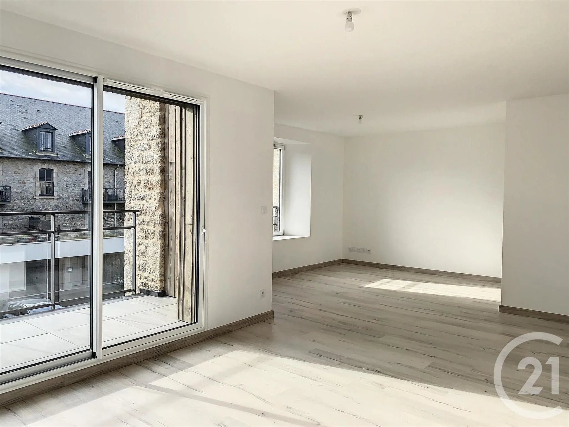Appartement à louer, 91m², Dinan