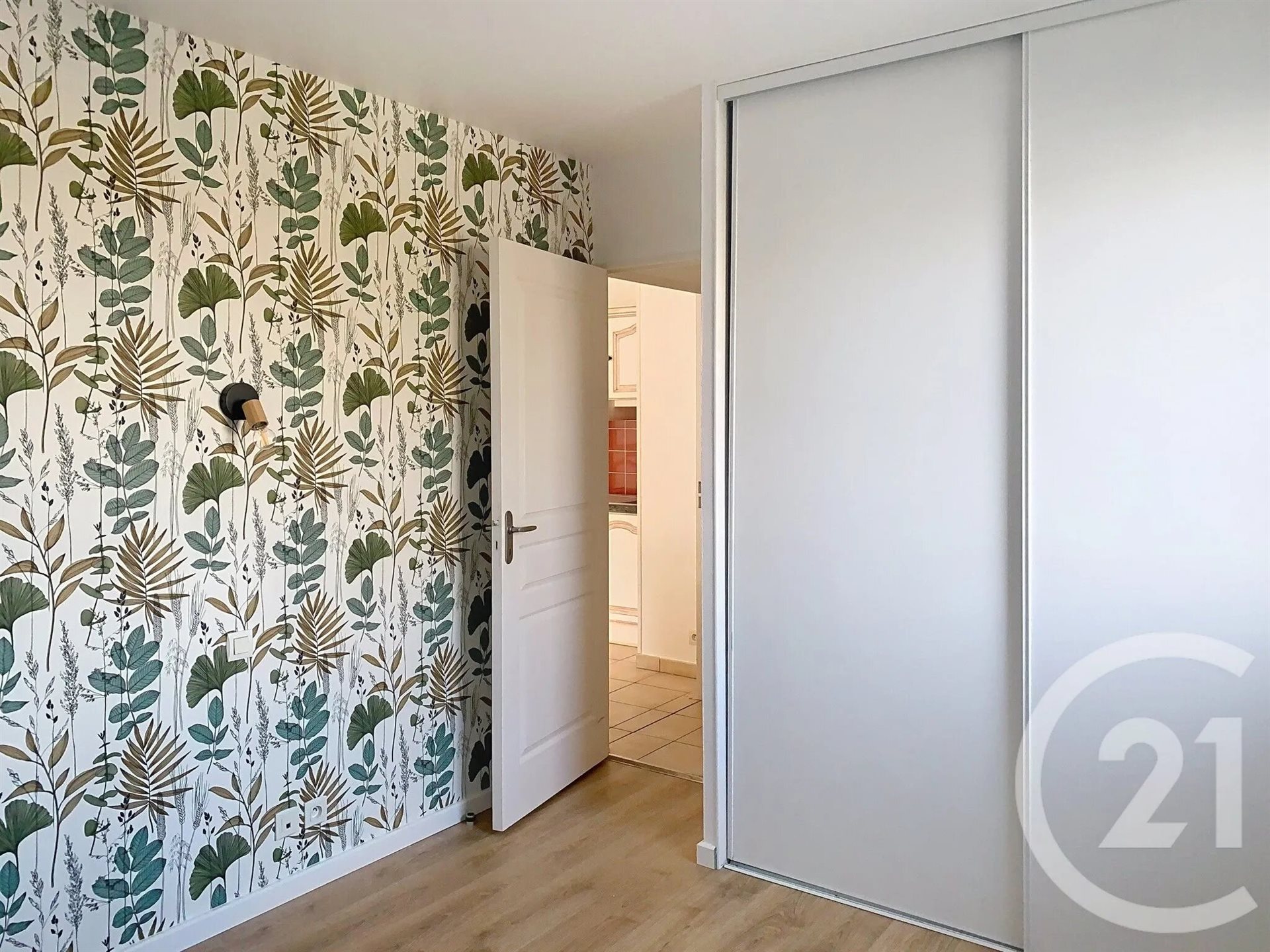 Appartement à louer, 46m², Lanvallay