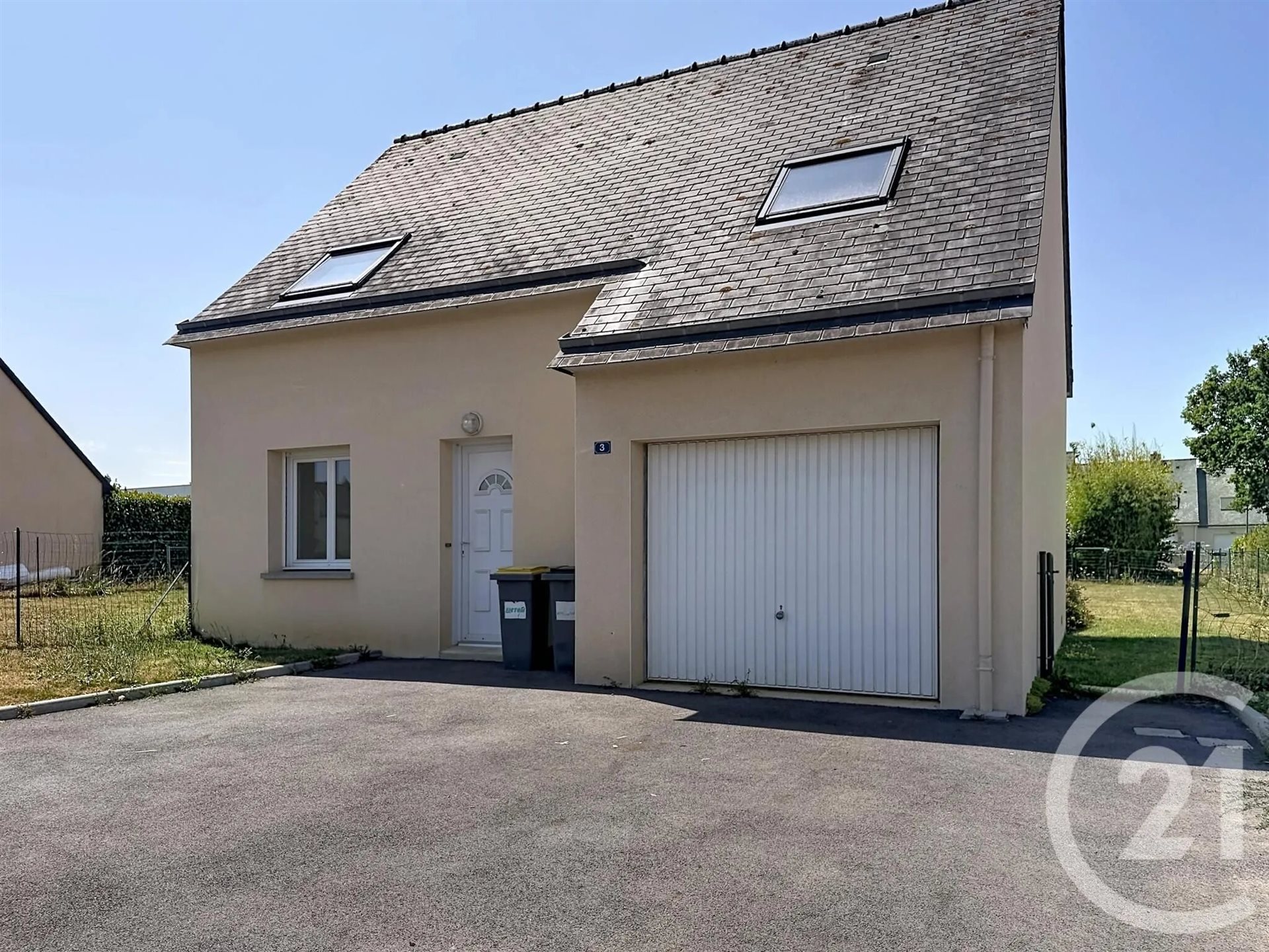 Maison à louer, 76m², Caulnes