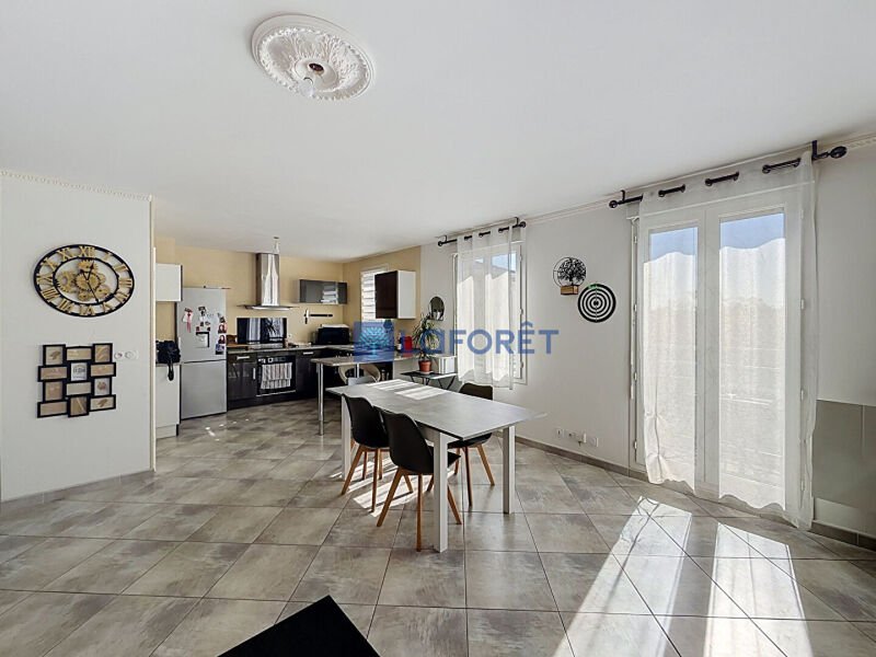 Appartement à vendre, 67m², Saint-Pierre-du-Perray